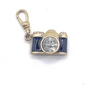 Tresors Vintage Camera Charm Chloe + Isabel - C031